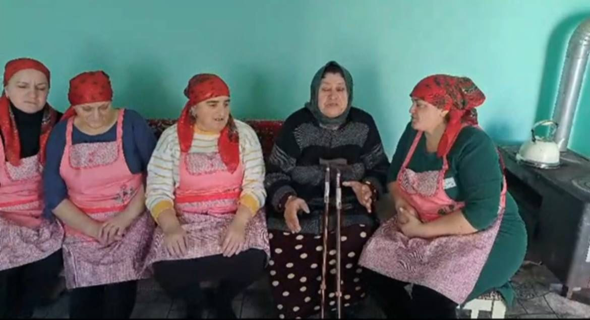 Социальные работники 1-го отделения граждан пожилого возраста и инвалидов на дому провели «Бригадный метод» у получателя социальных услуг Селимовой С.