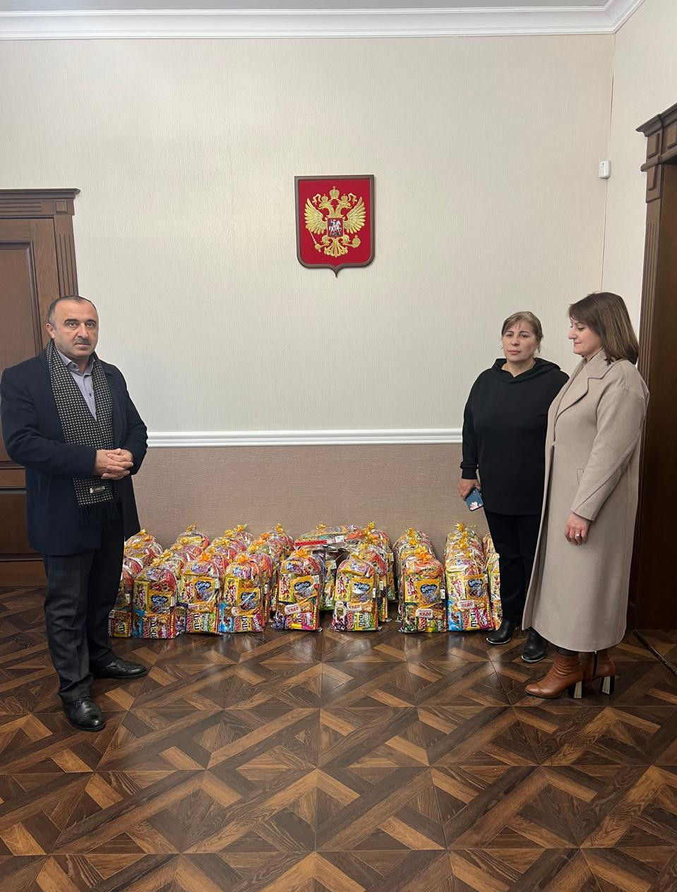 Поздравили  детей участников  СВО с Новым годом