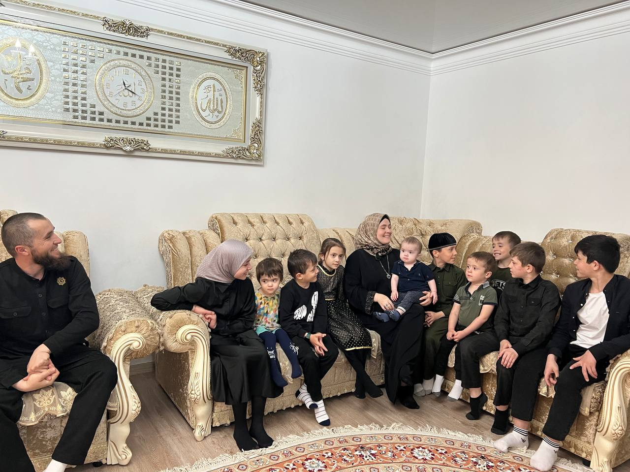 Благодаря транспортному средству многодетная семья Шамхалбиевых смогла улучшить условия своей жизни