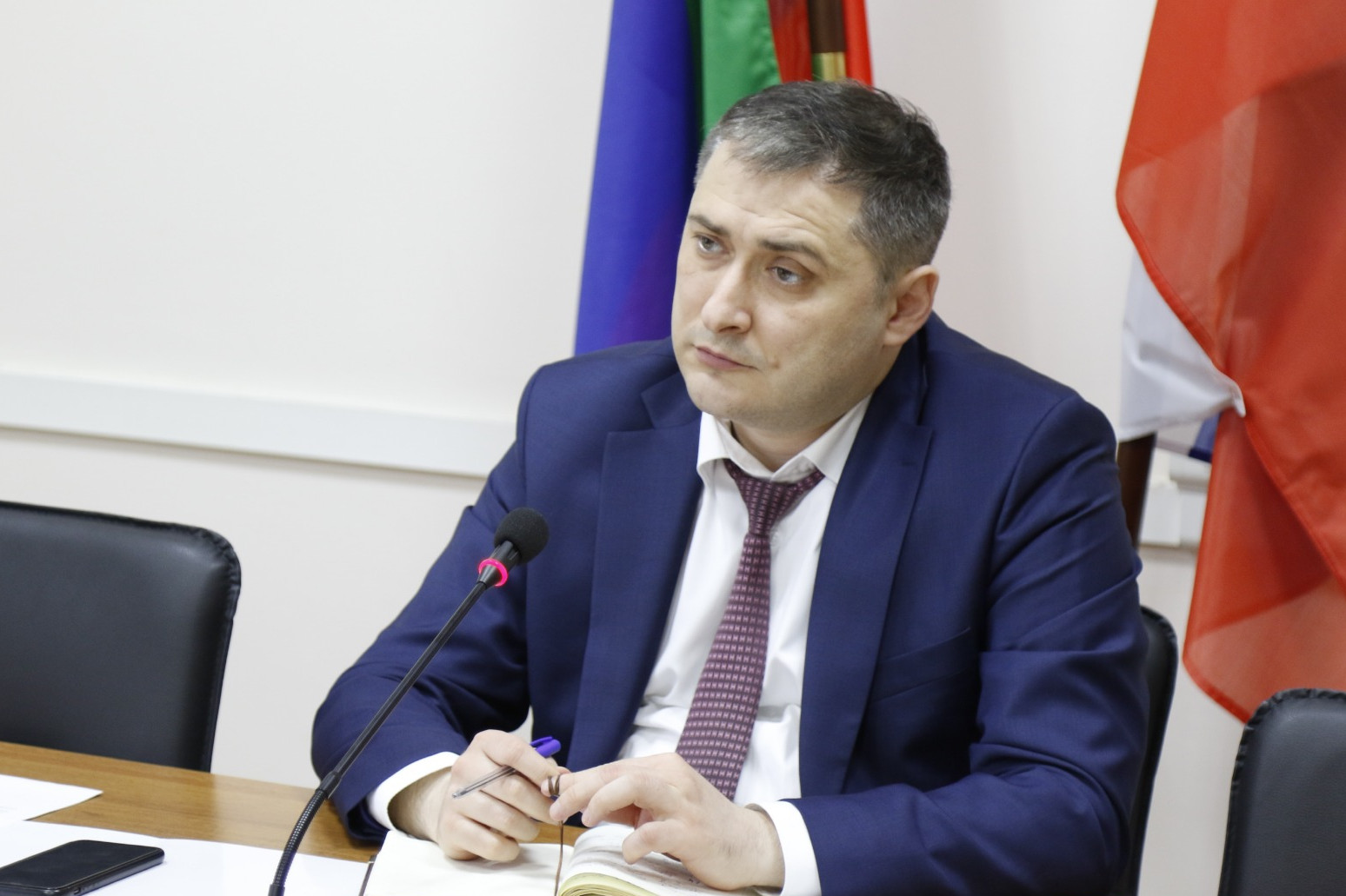 Мурад Казиев  обсудил с руководителями подведомственных Министерству учреждений основные вопросы деятельности.