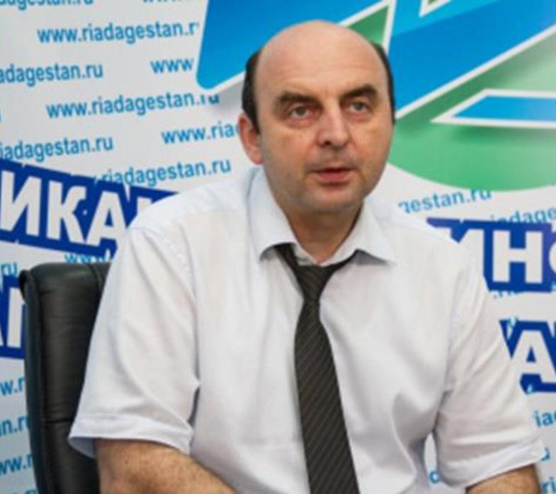  Зубайру Зубайруев: «Там, где объединяется власть и народ, можно решать любые задачи» 