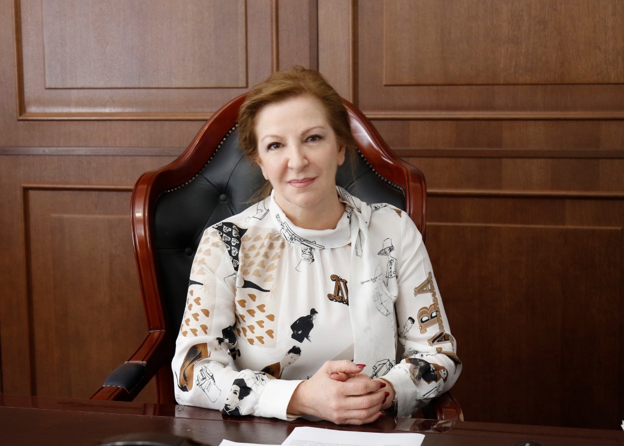 Дорогие наши мамы и бабушки! Поздравляю вас с праздником - Днем матери в России!  Мама – источник жизни. 