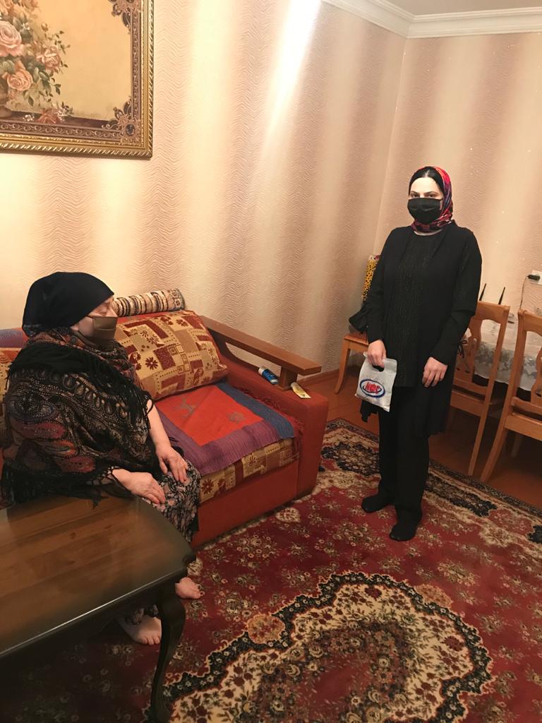 Специалисты Кизилюртовского Комплексного центра соблюдают карантинные меры.