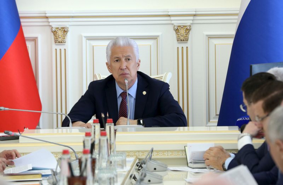 В Дербент переедут работать семь высококвалифицированных врачей из Санкт-Петербурга