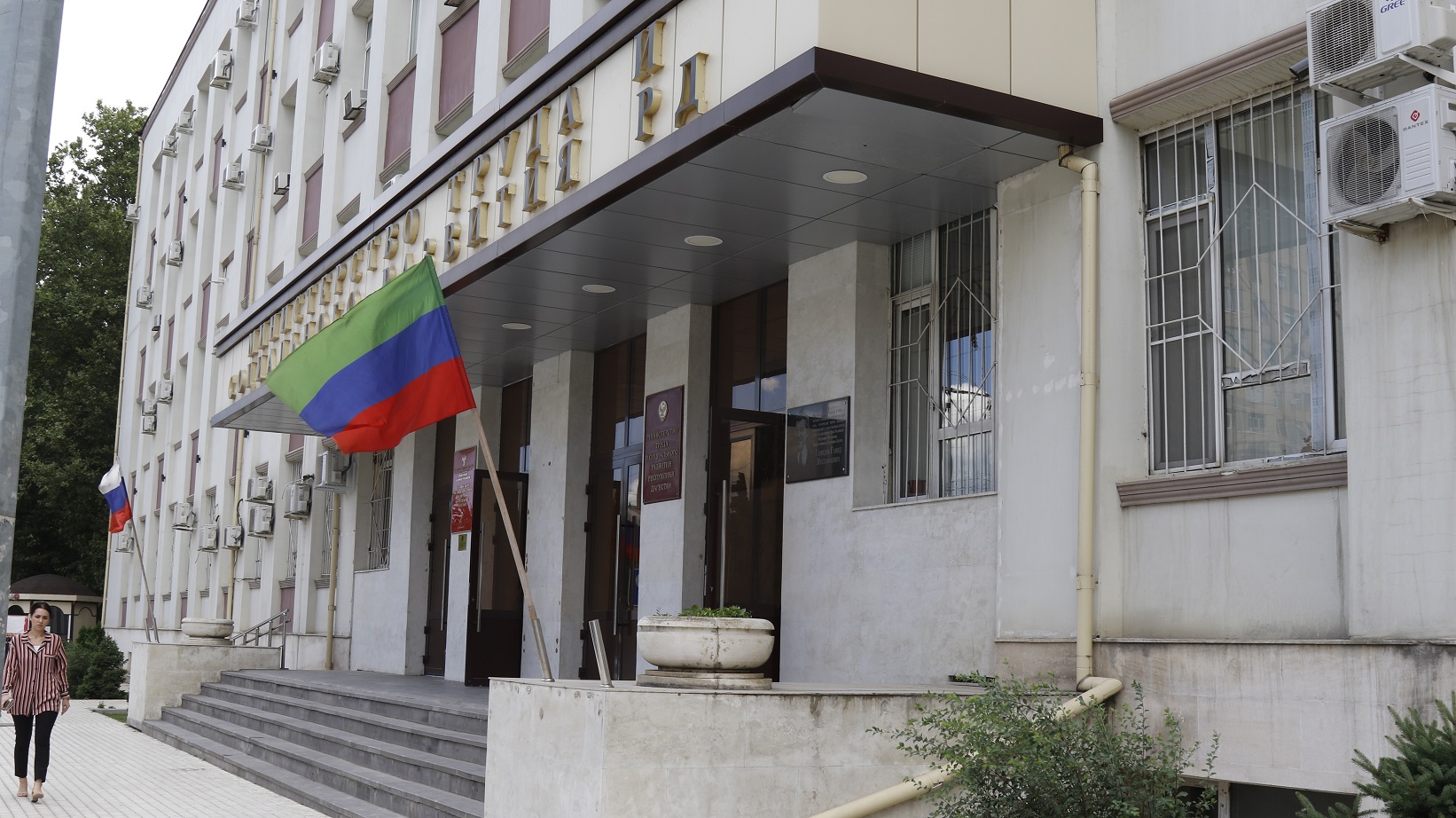 В порядок ежемесячной выплаты на первенца внесены изменения 