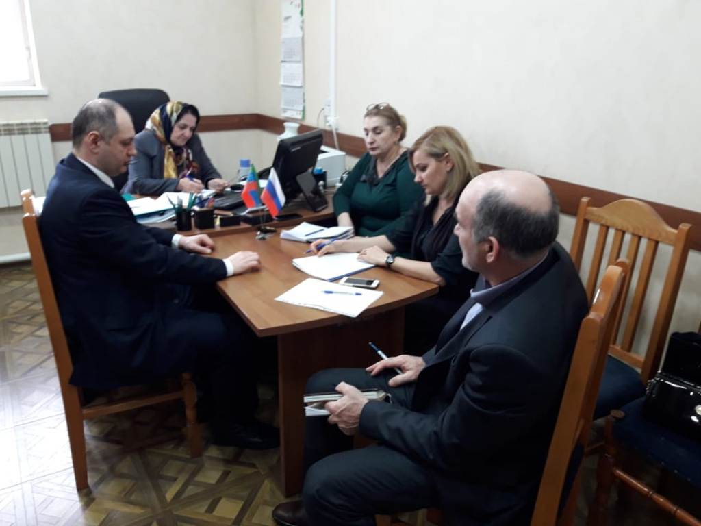 Меры по повышению уровня занятости инвалидов обсудили в Махачкале.