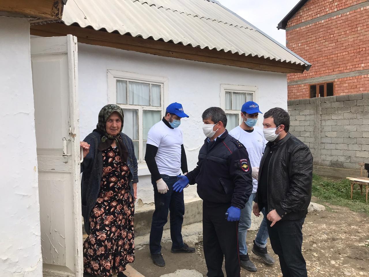35 малоимущих семей в Бабаюртовском районе получили продукты первой необходимости.