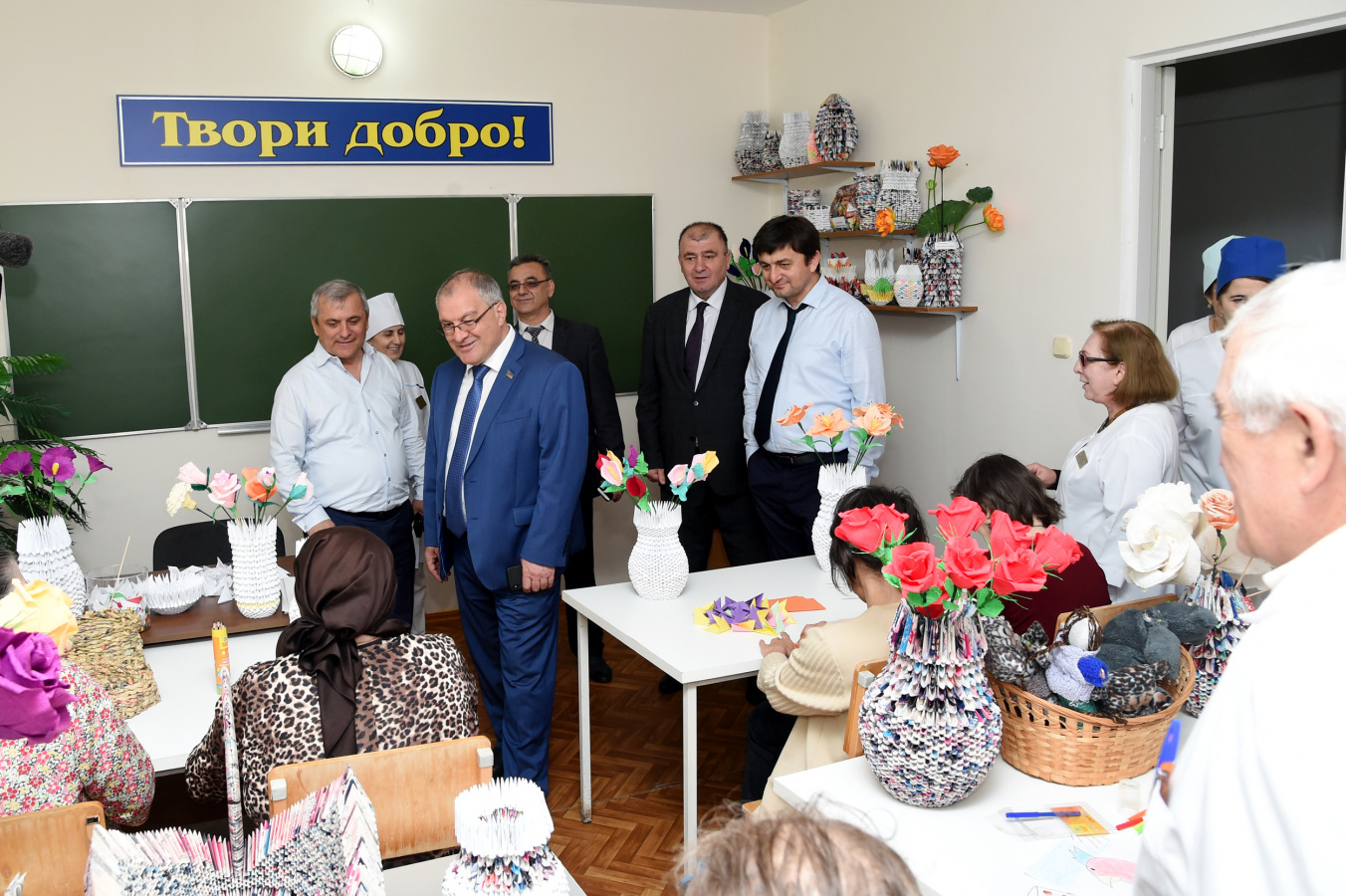 Представители министерства труда и соцразвития Дагестана совместно с депутатами республиканского парламента посетили психоневрологический интернат «Милосердие»